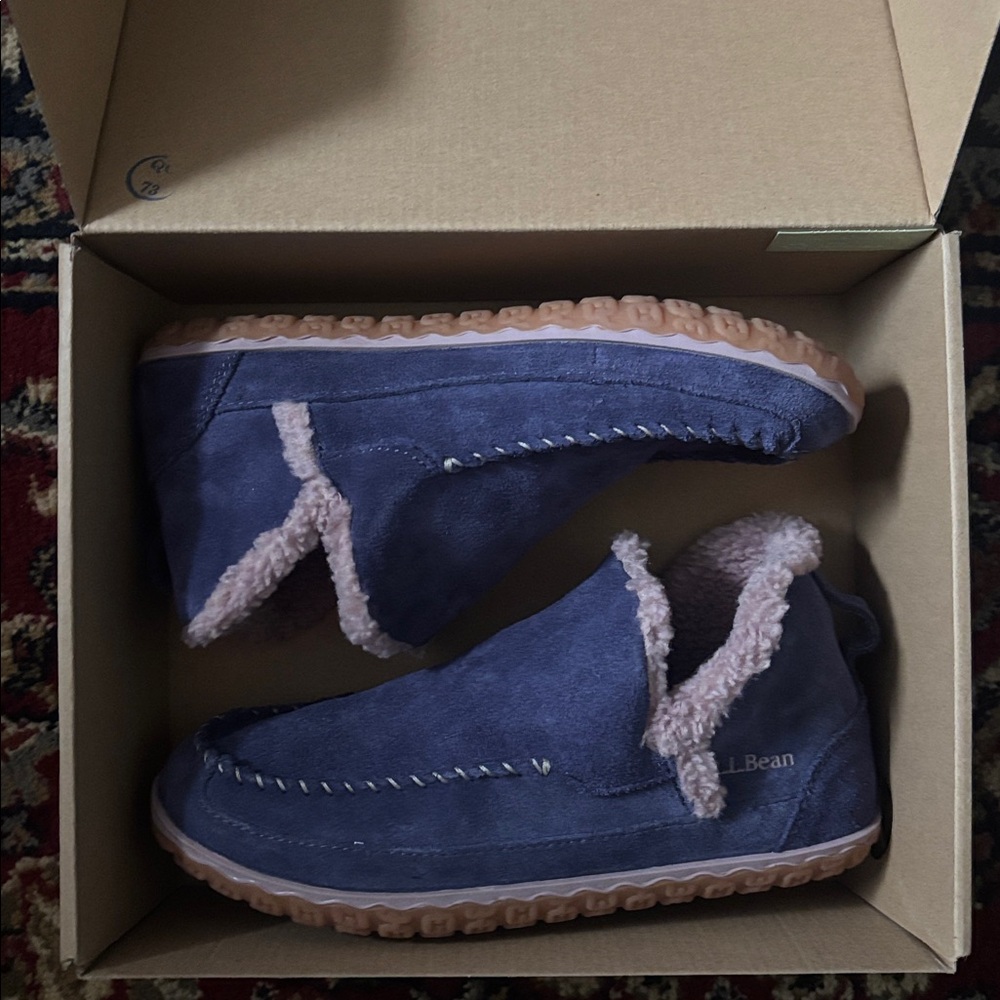 LL Bean Women's Mountain Slippers, Boot Mocs NWOT